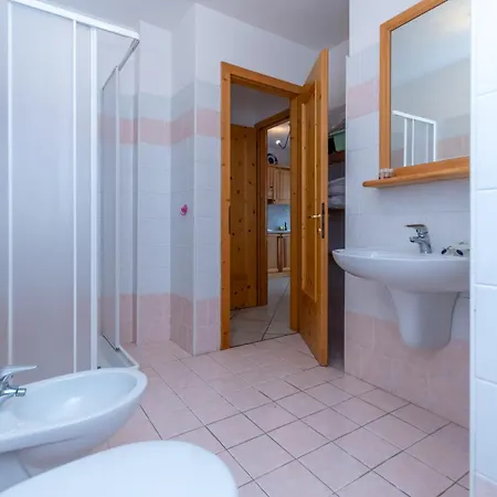 Lägenhet Casa Stella Falcade