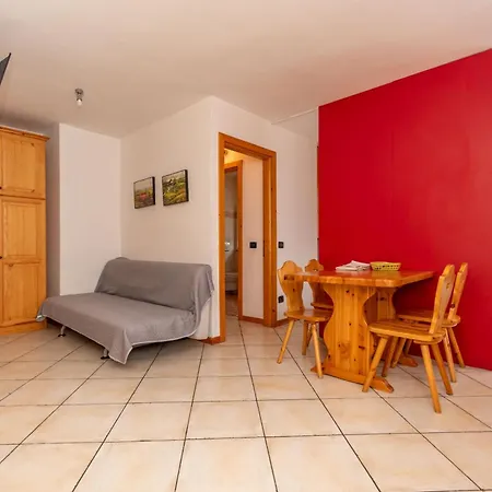 Casa Stella Lägenhet Falcade