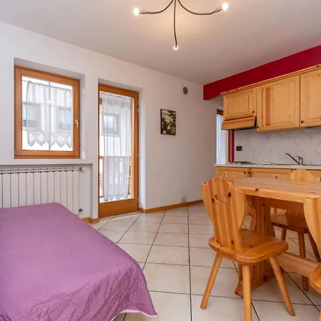 Casa Stella Lägenhet Falcade